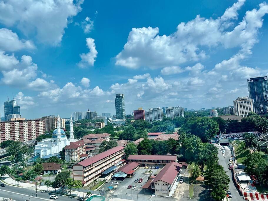 Couple Suite At Casa Residency 5 Mins Walk To Lrt, Jalan Alor & Bukit Bintang Kuala Lumpur Zewnętrze zdjęcie